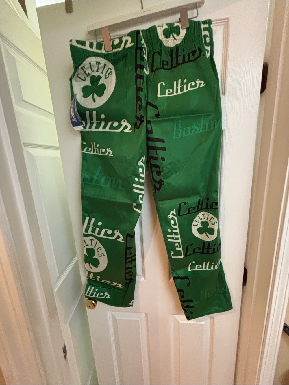 Botton Drawers NBA Boston Celtics Green Allover Logo Lounge Pants